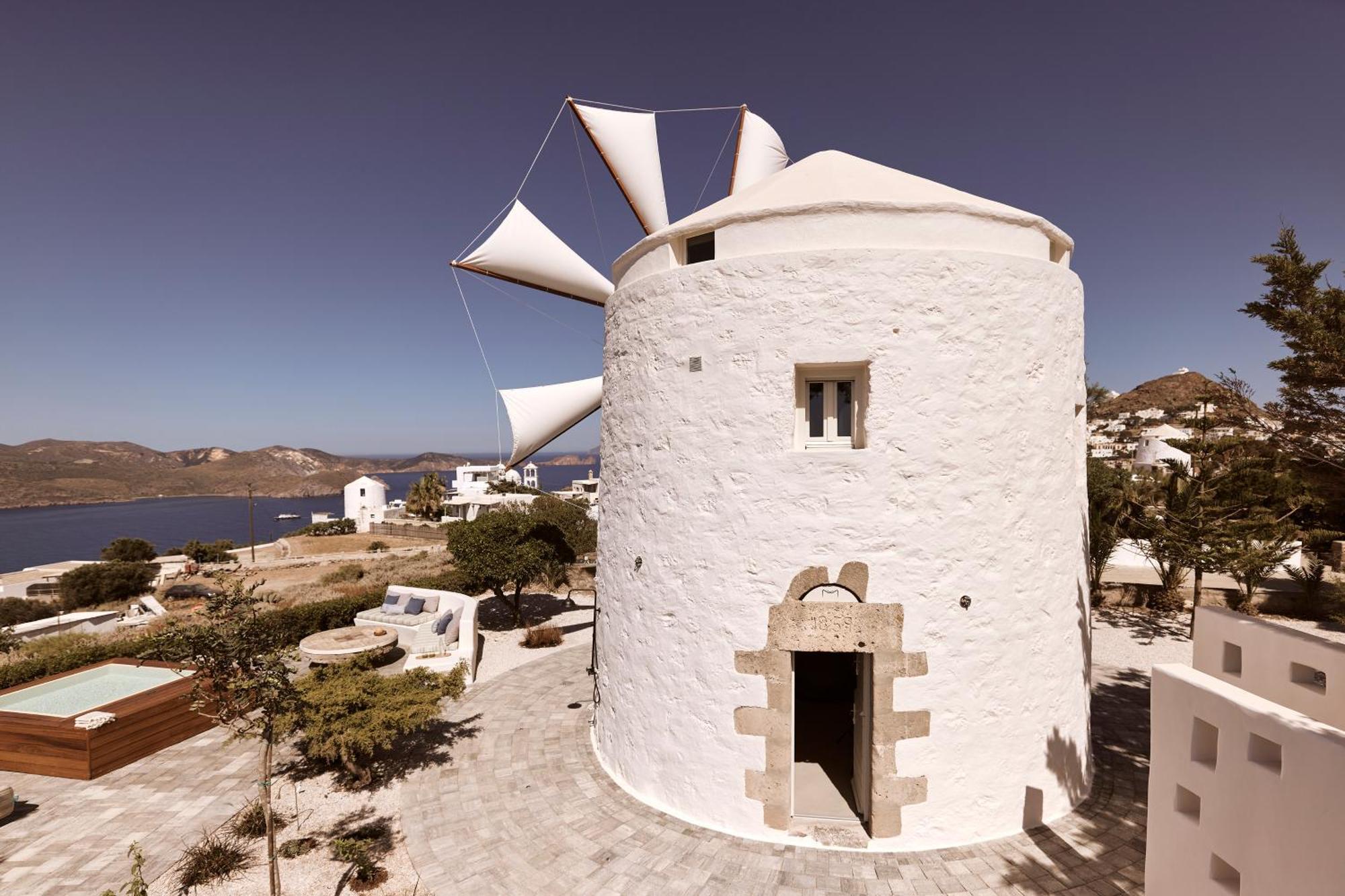 Windmill Karamitsos Since 1859 Tripití Exterior foto
