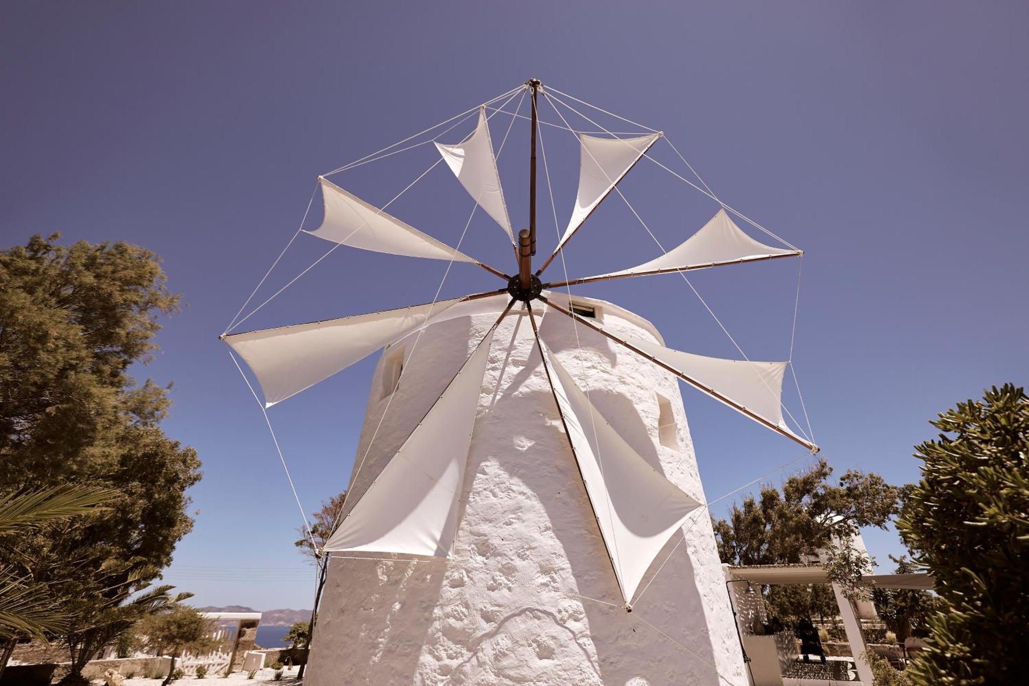 Windmill Karamitsos Since 1859 Tripití Exterior foto
